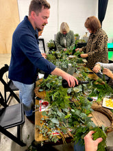 Load image into Gallery viewer, Holiday Wreath and Wine Tasting Workshop at Gray's Mercantile