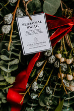 Load image into Gallery viewer, Holiday Swag
